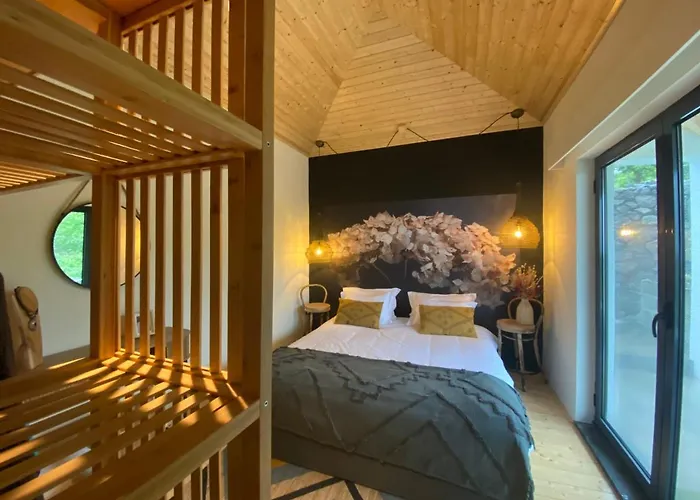 Luzz Me - Casa Doze Ribeiras